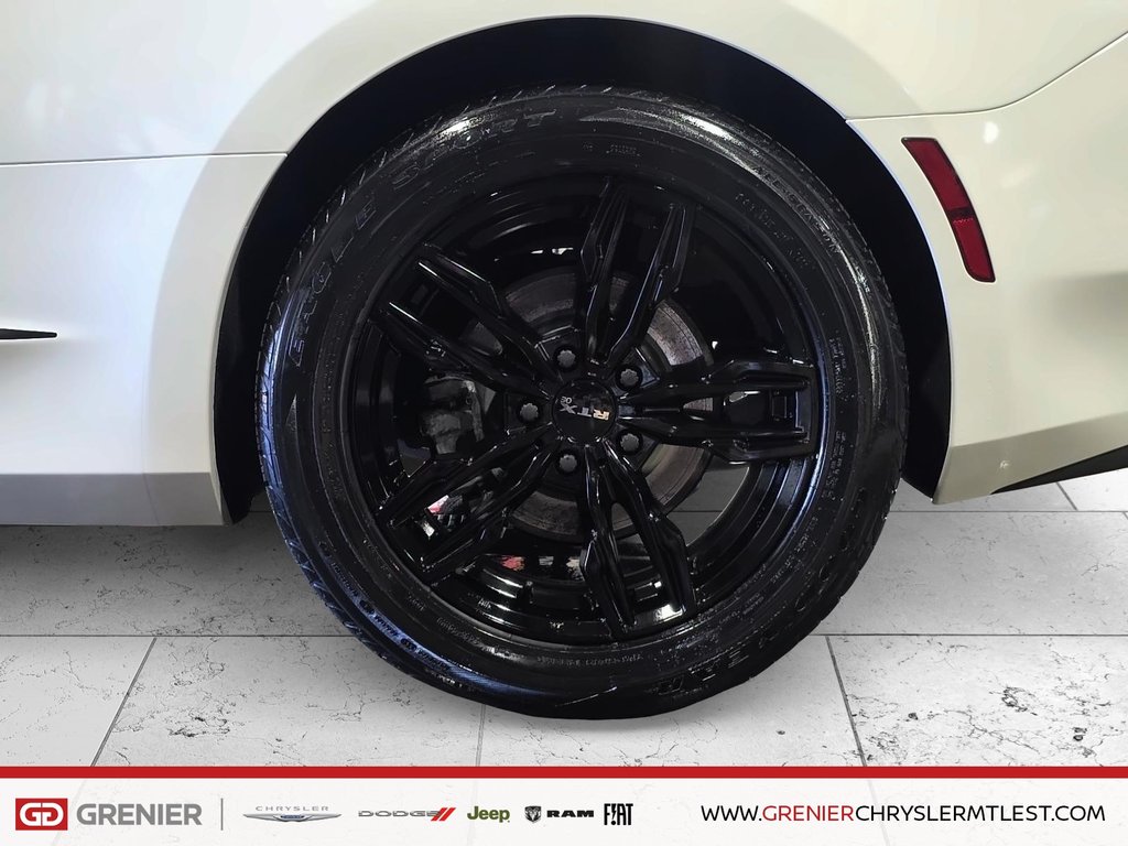 2016 Chevrolet Camaro 1LT + AUTOMATIQUE + RWD in Pointe-Aux-Trembles, Quebec - 6 - w1024h768px
