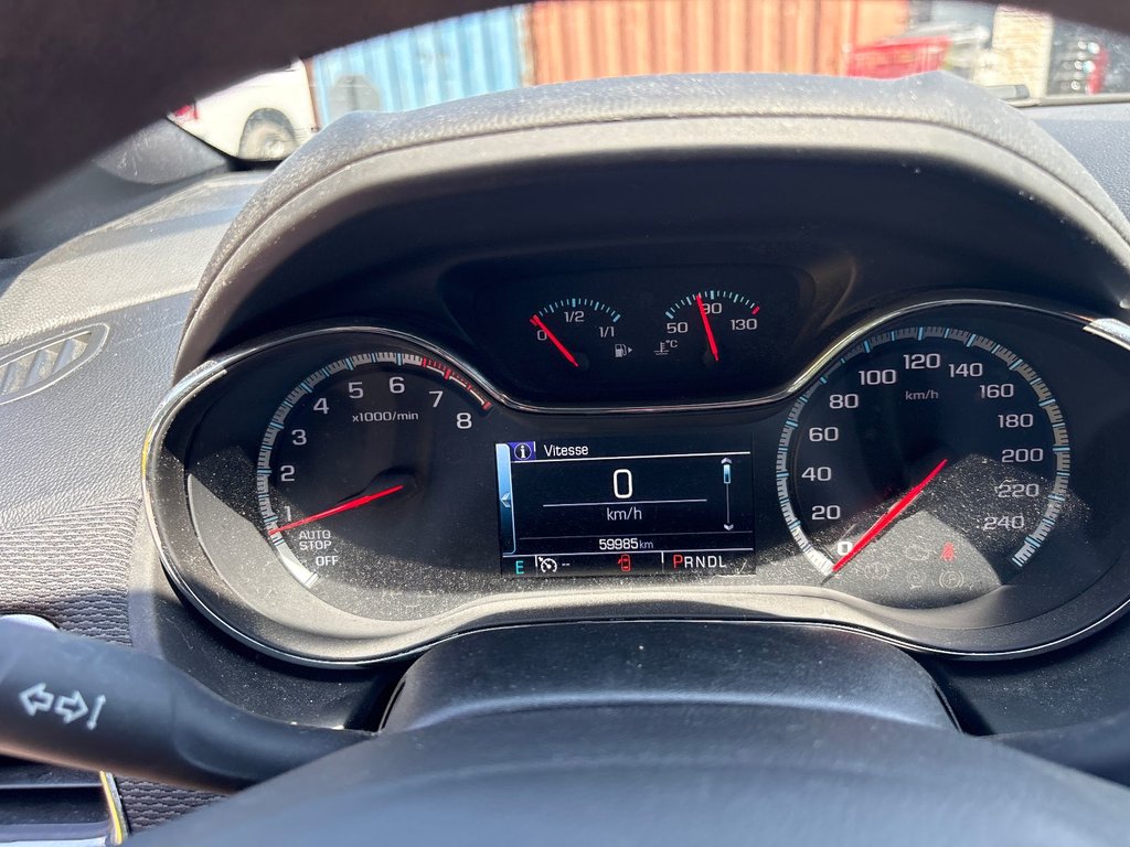 Chevrolet Cruze LT + RS TRIM 2017 à Pointe-Aux-Trembles, Québec - 5 - w1024h768px