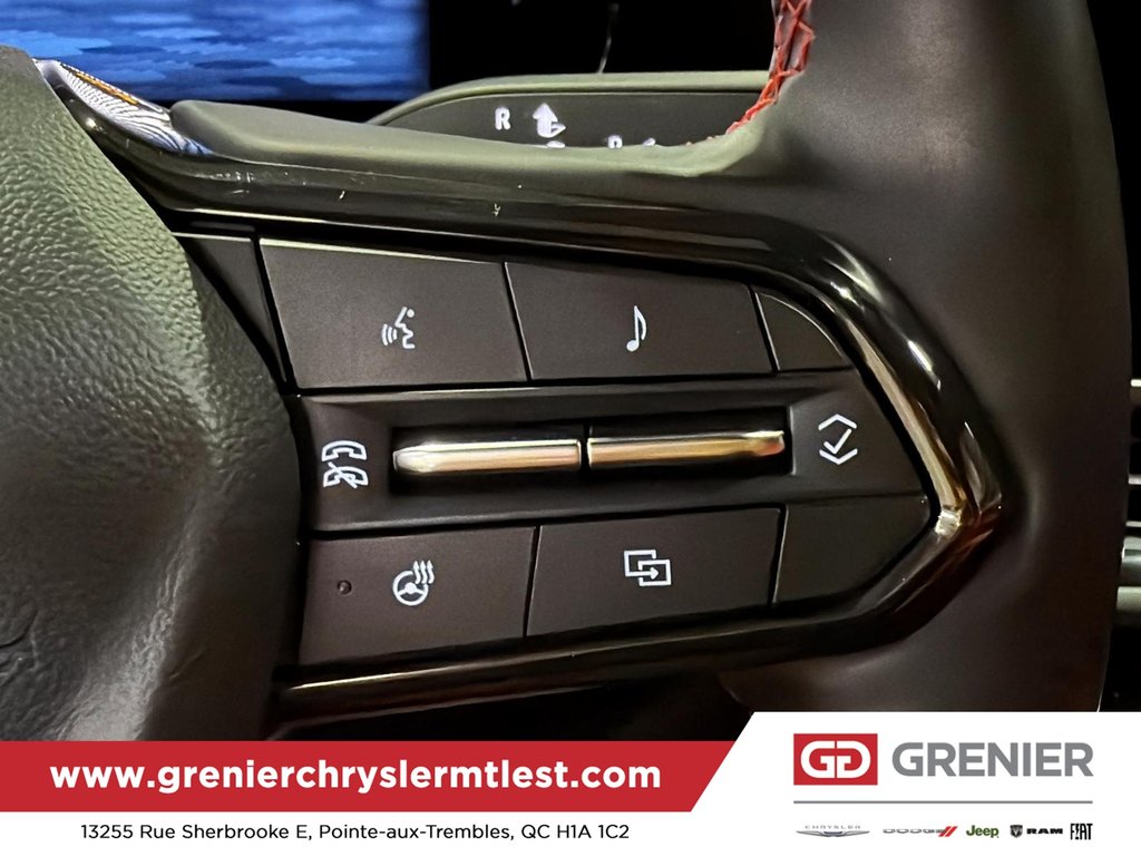 2024 Chevrolet Equinox EV 3 RS +AWD in Pointe-Aux-Trembles, Quebec - 25 - w1024h768px
