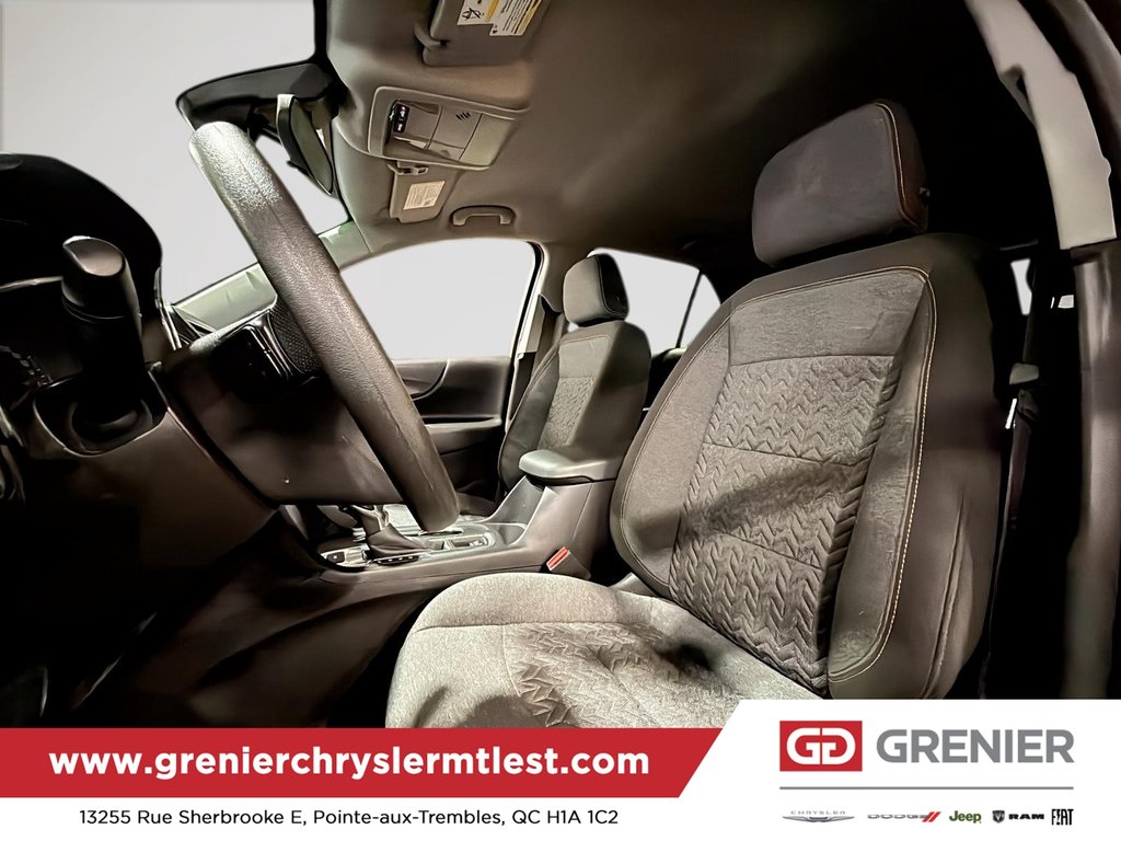 2022 Chevrolet Equinox LT + AWD + DEMARREUR + CARPLAY in Pointe-Aux-Trembles, Quebec - 12 - w1024h768px