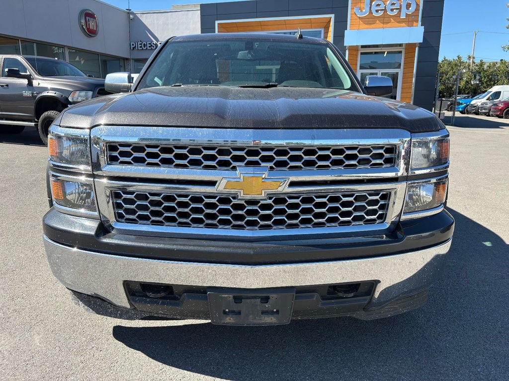 2015 Chevrolet Silverado 1500 in Pointe-Aux-Trembles, Quebec - 5 - w1024h768px