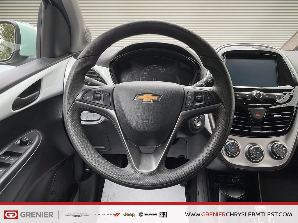 2018 Chevrolet Spark LT + AUTOMATIQUE + GROUPE ELECTRIQUE in Pointe-Aux-Trembles, Quebec - 11 - w1024h768px