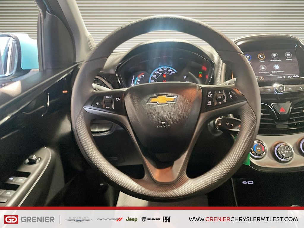 Chevrolet Spark 1LT + AUTOMATIQUE + CARPLAY 2021 à Pointe-Aux-Trembles, Québec - 9 - w1024h768px
