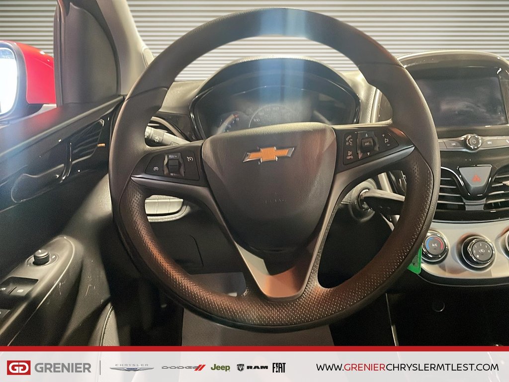 Chevrolet Spark 1LT + AUTOMAIQUE + CARPLAY 2022 à Pointe-Aux-Trembles, Québec - 9 - w1024h768px