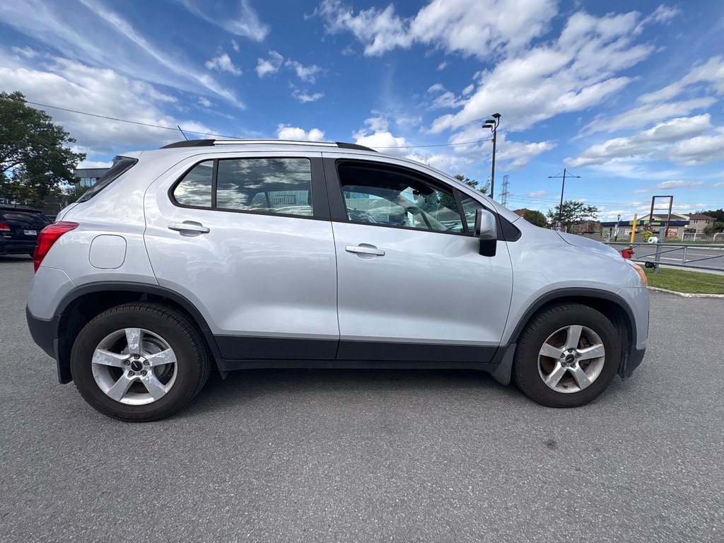Chevrolet Trax LS 2015 à Pointe-Aux-Trembles, Québec - 7 - w1024h768px