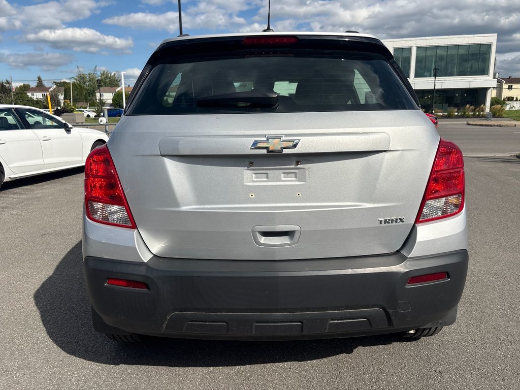 Chevrolet Trax LS 2015 à Pointe-Aux-Trembles, Québec - 10 - w1024h768px