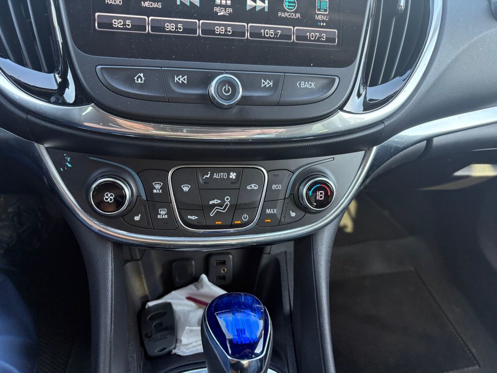 Chevrolet Volt Premier 2016 à Pointe-Aux-Trembles, Québec - 24 - w1024h768px
