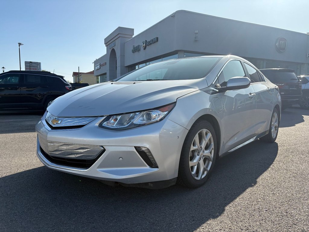 Chevrolet Volt Premier 2016 à Pointe-Aux-Trembles, Québec - 1 - w1024h768px