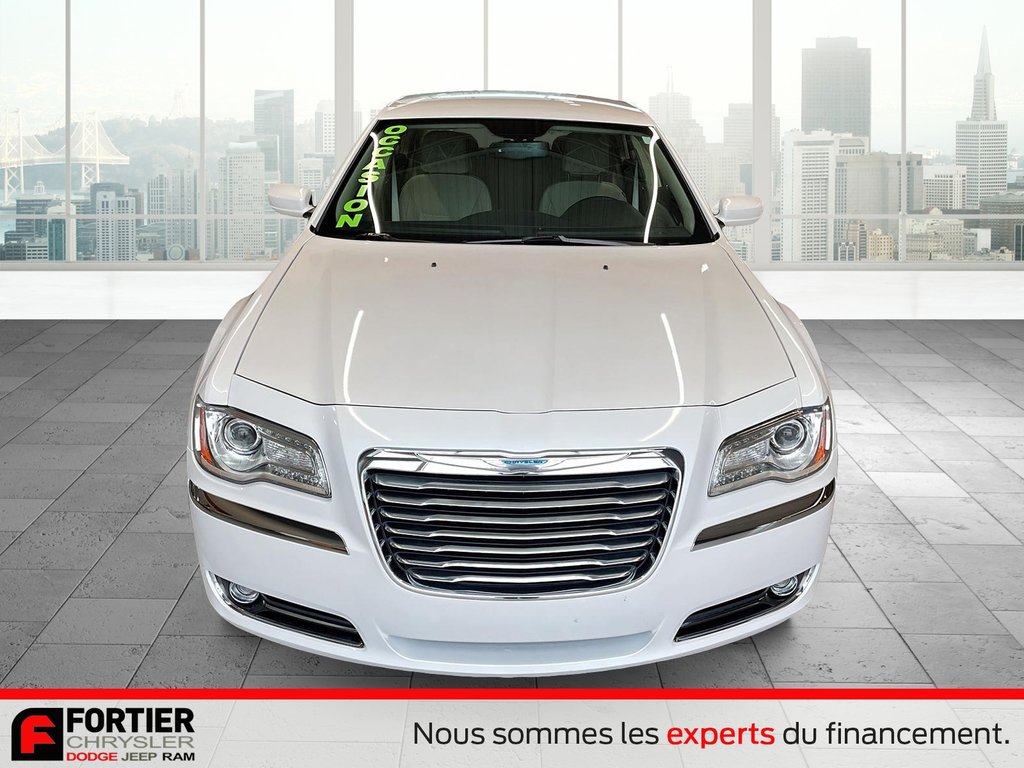 2014 Chrysler 300 TOURING + BAS KILOMETRAGE + BLUETOOTH in Pointe-Aux-Trembles, Quebec - 5 - w1024h768px
