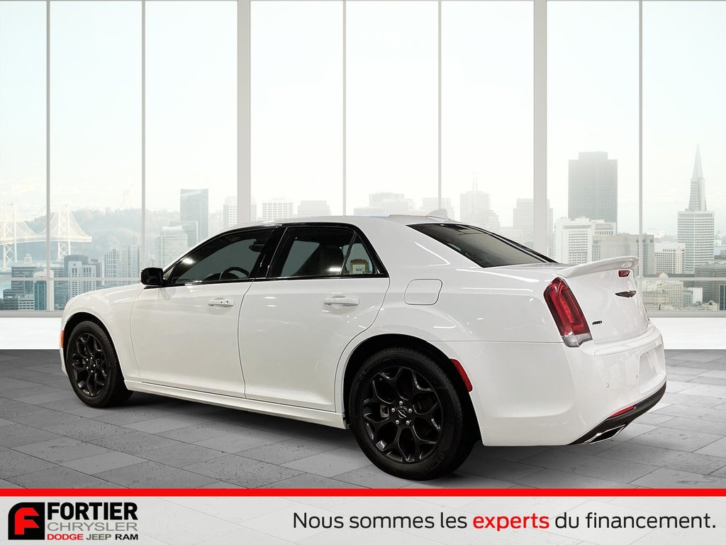 Chrysler 300 300S + AWD + TOIT OUVRANT + CUIR 2023 à Pointe-Aux-Trembles, Québec - 6 - w1024h768px