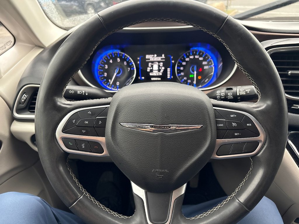 Chrysler Grand Caravan SXT 2022 à Pointe-Aux-Trembles, Québec - 20 - w1024h768px