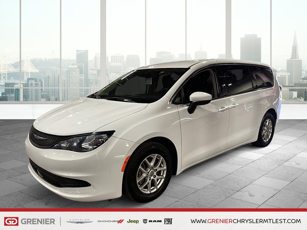 2023 Chrysler Grand Caravan SXT + DEMARREUR + CARPLAY in Pointe-Aux-Trembles, Quebec - 1 - w1024h768px