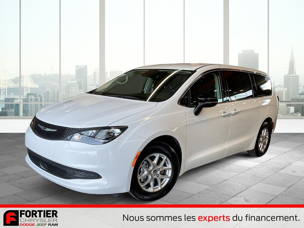 Chrysler Grand Caravan SXT 2024 à Pointe-Aux-Trembles, Québec - 2 - w1024h768px