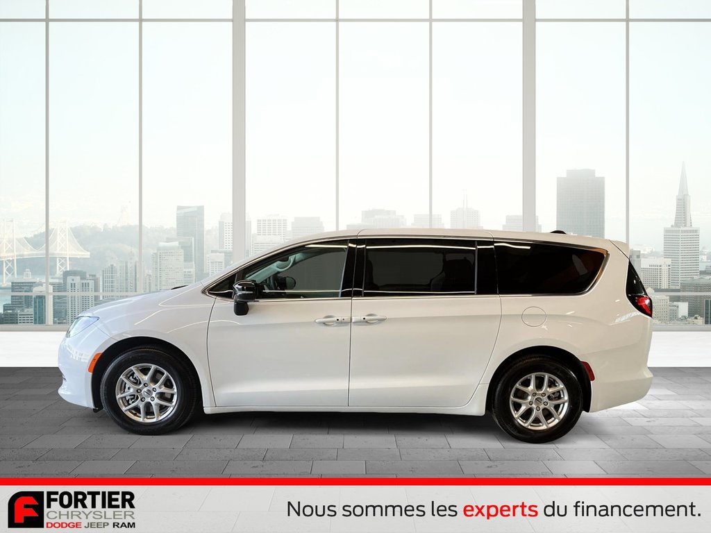 Chrysler Grand Caravan SXT 2024 à Pointe-Aux-Trembles, Québec - 6 - w1024h768px