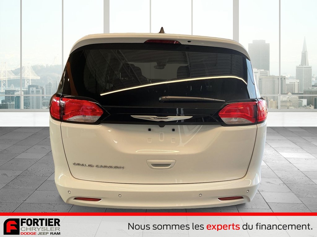 Chrysler Grand Caravan SXT 2024 à Pointe-Aux-Trembles, Québec - 13 - w1024h768px