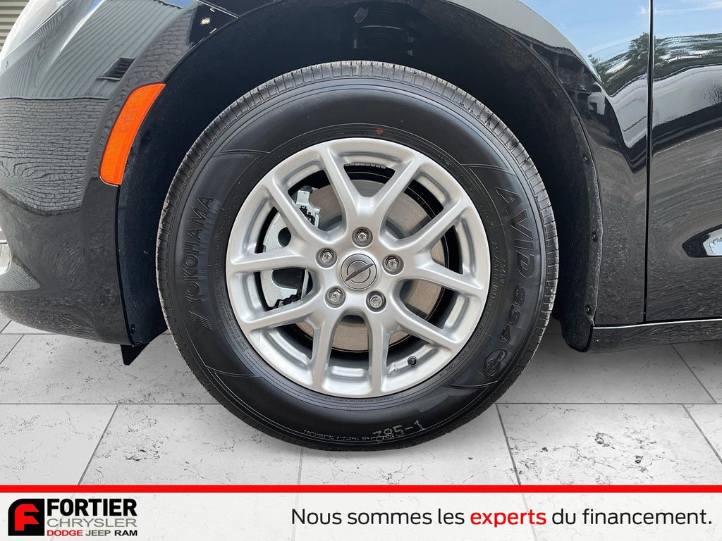 Chrysler Grand Caravan SXT 2024 à Pointe-Aux-Trembles, Québec - 7 - w1024h768px