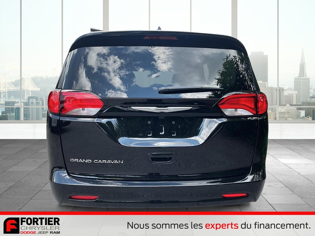 Chrysler Grand Caravan SXT 2024 à Pointe-Aux-Trembles, Québec - 3 - w1024h768px