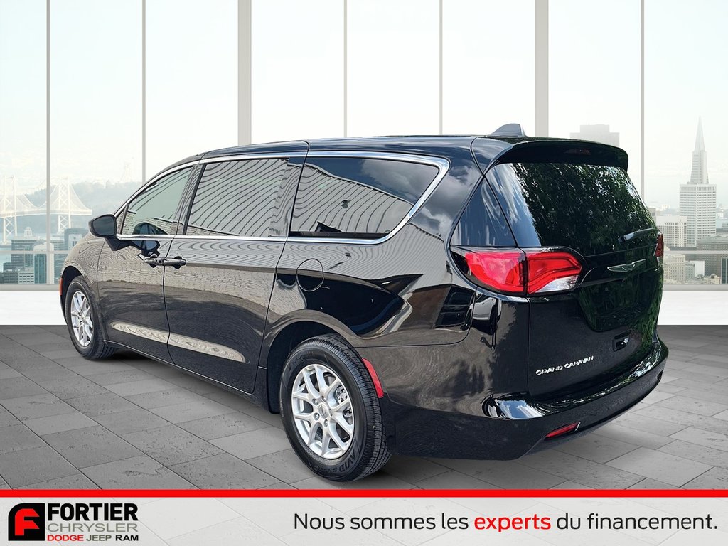 Chrysler Grand Caravan SXT 2024 à Pointe-Aux-Trembles, Québec - 5 - w1024h768px