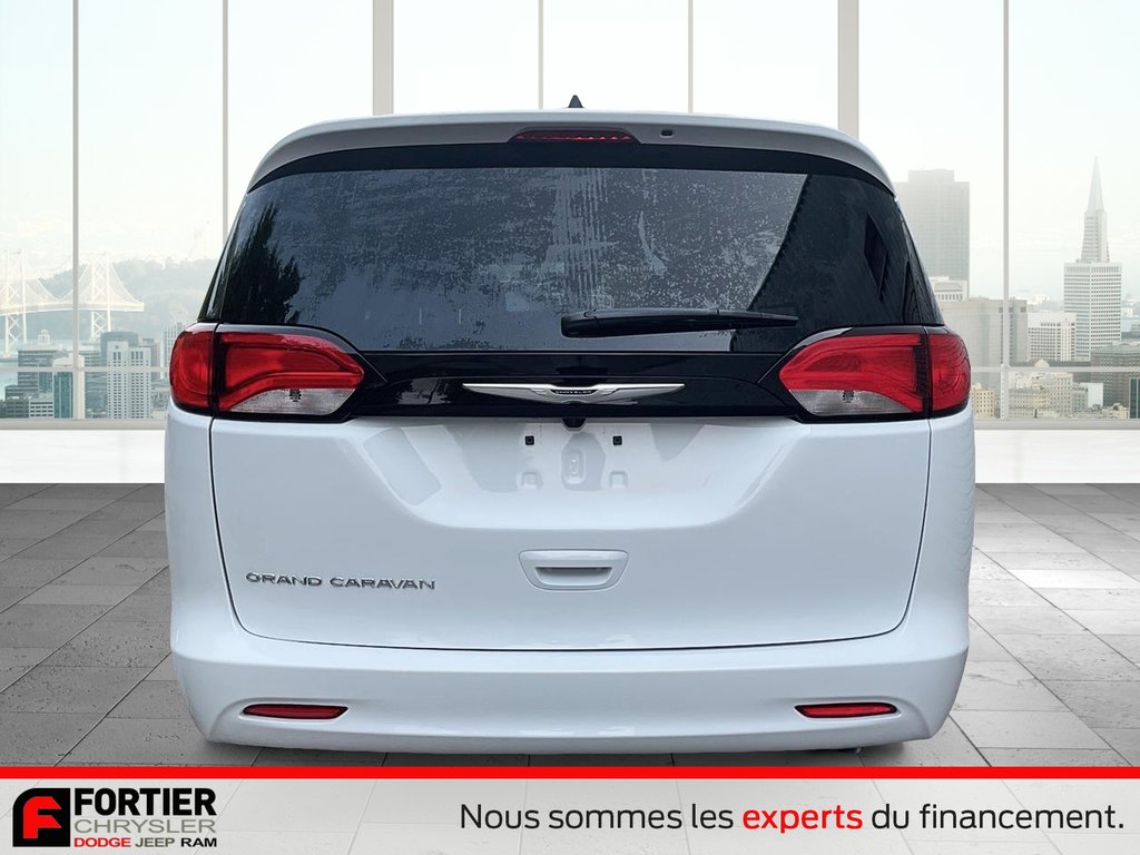 Chrysler Grand Caravan SXT 2024 à Pointe-Aux-Trembles, Québec - 3 - w1024h768px