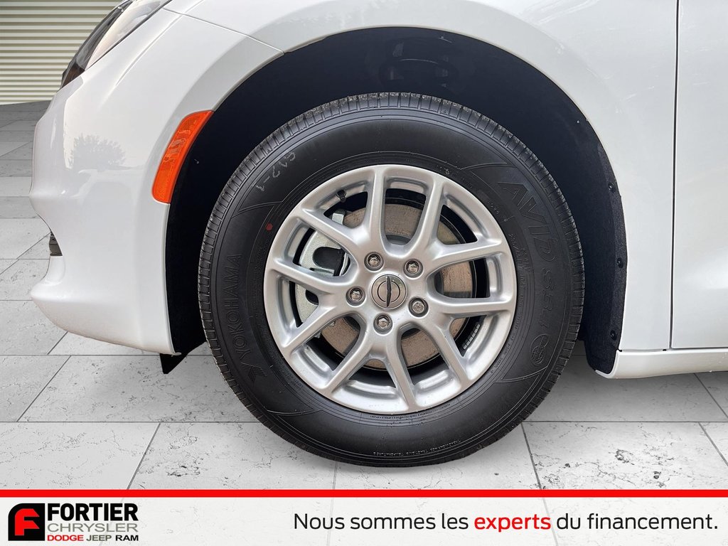 Chrysler Grand Caravan SXT 2024 à Pointe-Aux-Trembles, Québec - 6 - w1024h768px