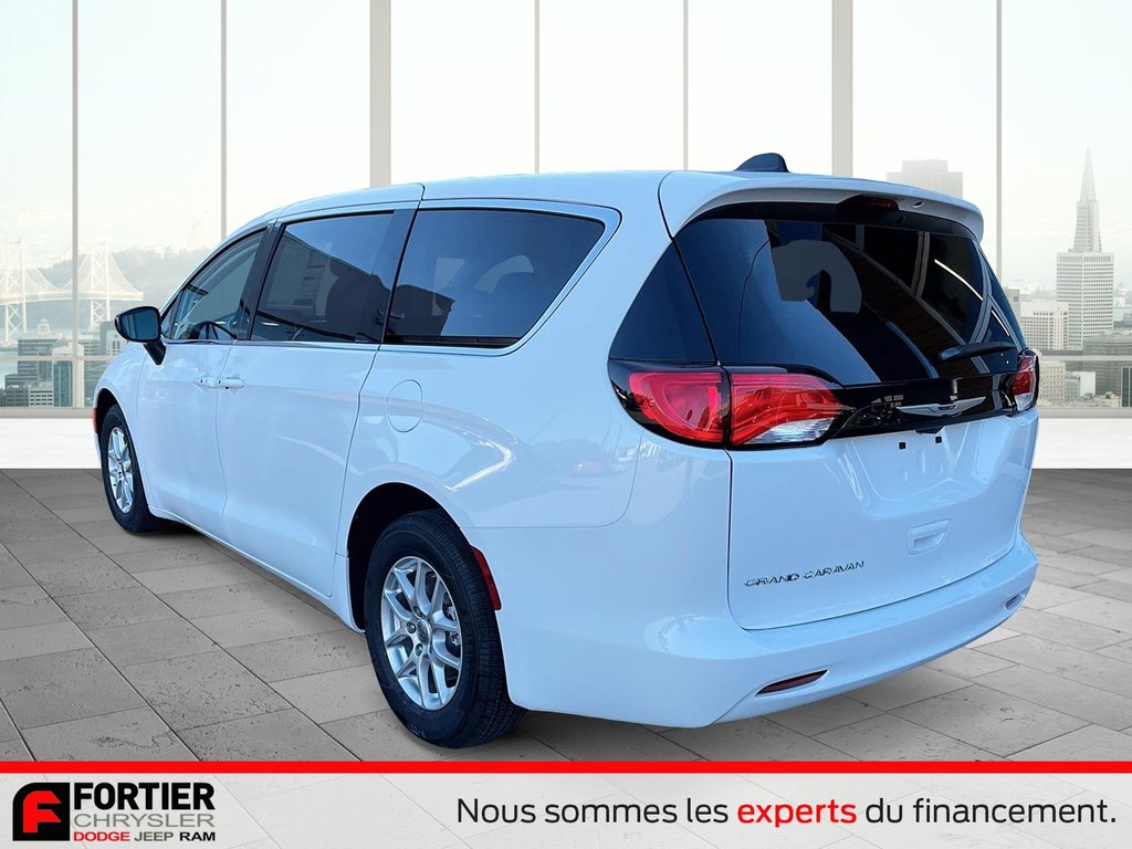 Chrysler Grand Caravan SXT 2024 à Pointe-Aux-Trembles, Québec - 4 - w1024h768px