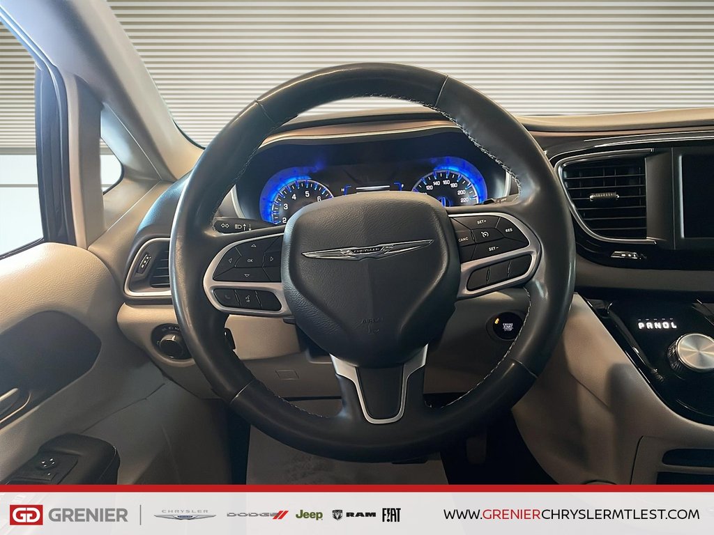 Chrysler Grand Caravan SXT + STOW N GO 3E RANGEE + 2024 à Pointe-Aux-Trembles, Québec - 9 - w1024h768px