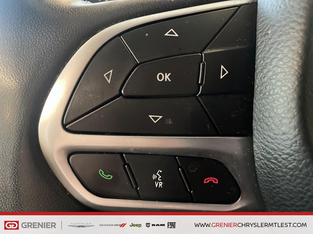 Chrysler Grand Caravan SXT + STOW N GO 3E RANGEE + 2024 à Pointe-Aux-Trembles, Québec - 11 - w1024h768px