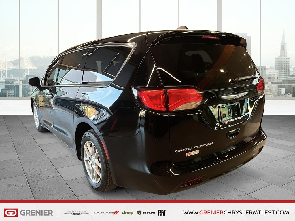 Chrysler Grand Caravan SXT + STOW N GO 3E RANGEE + 2024 à Pointe-Aux-Trembles, Québec - 4 - w1024h768px