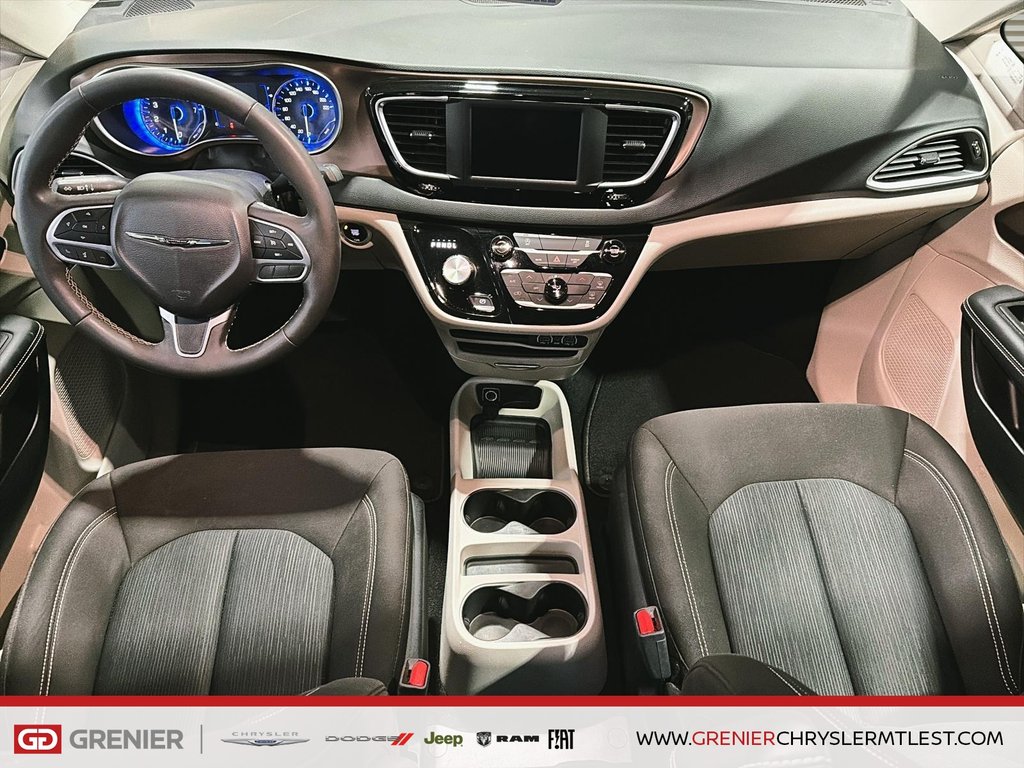 Chrysler Grand Caravan SXT + 7 PASSAGERS 2024 à Pointe-Aux-Trembles, Québec - 7 - w1024h768px