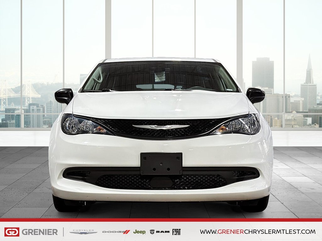 Chrysler Grand Caravan SXT + 7 PASSAGERS 2024 à Pointe-Aux-Trembles, Québec - 2 - w1024h768px