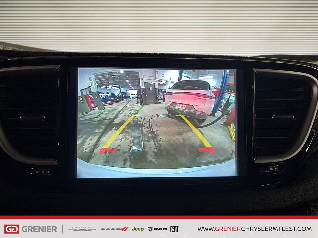 Chrysler Grand Caravan SXT 2026 à Pointe-Aux-Trembles, Québec - 11 - w1024h768px