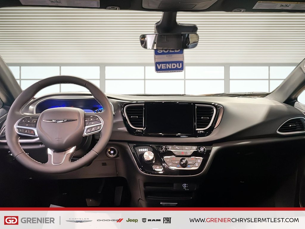 Chrysler Grand Caravan SXT 2026 à Pointe-Aux-Trembles, Québec - 8 - w1024h768px