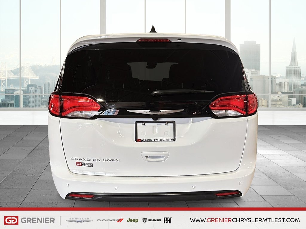 Chrysler Grand Caravan SXT 2026 à Pointe-Aux-Trembles, Québec - 3 - w1024h768px
