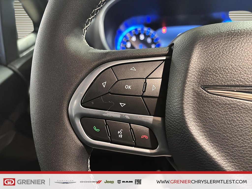 Chrysler Grand Caravan SXT 2026 à Pointe-Aux-Trembles, Québec - 10 - w1024h768px