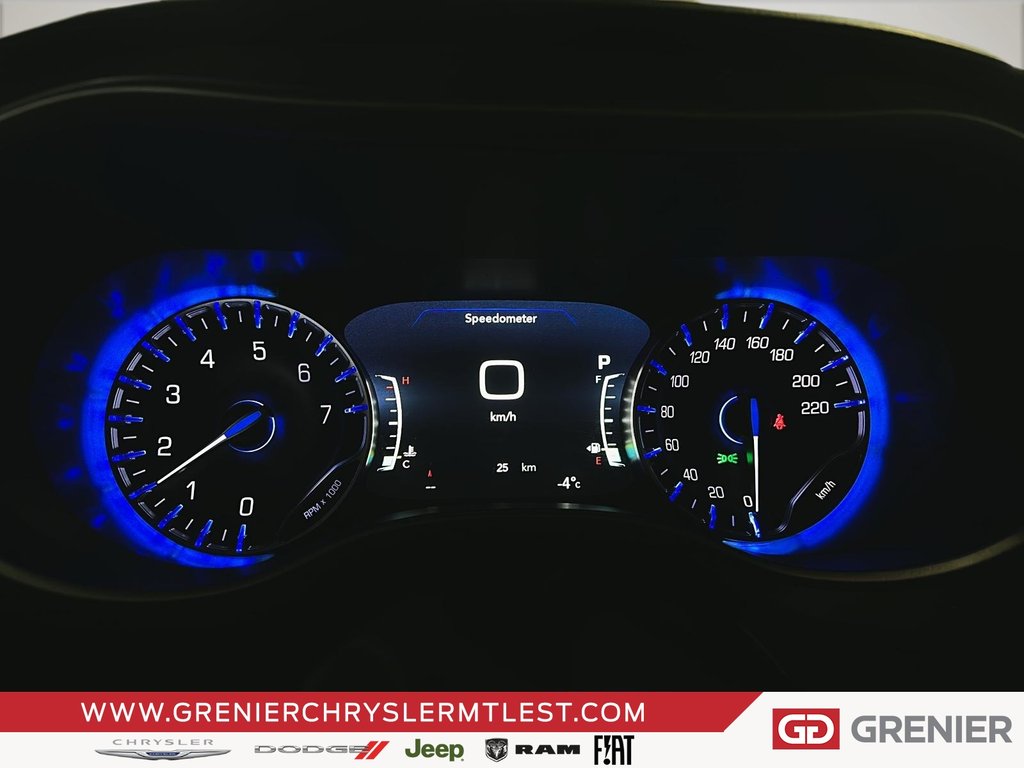 2026 Chrysler Grand Caravan SXT in Pointe-Aux-Trembles, Quebec - 11 - w1024h768px