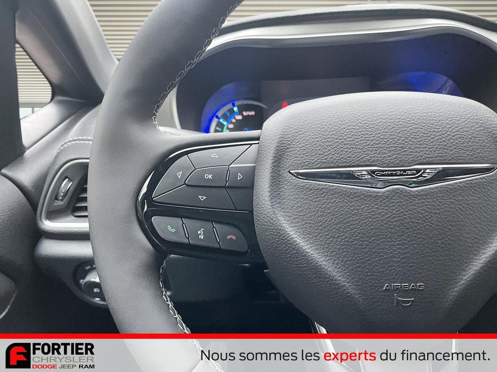 2024 Chrysler Pacifica Hybrid PREMIUM S APPEARANCE in Pointe-Aux-Trembles, Quebec - 16 - w1024h768px