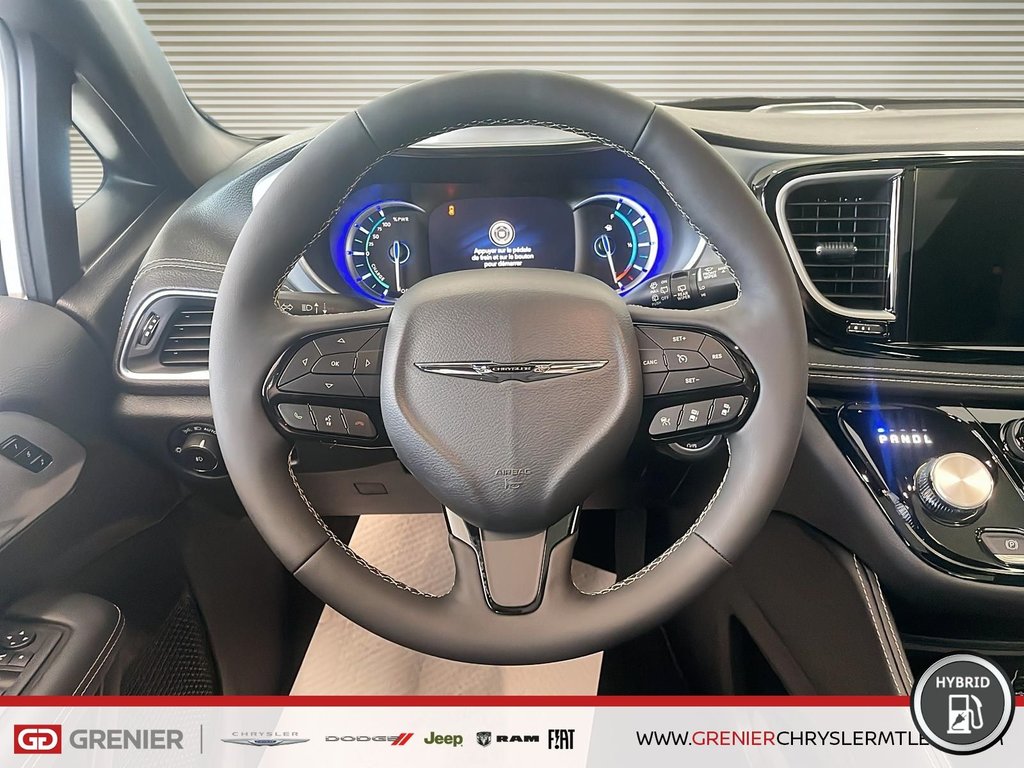 2025 Chrysler Pacifica Hybrid LIMITED S APPEARANCE in Pointe-Aux-Trembles, Quebec - 10 - w1024h768px
