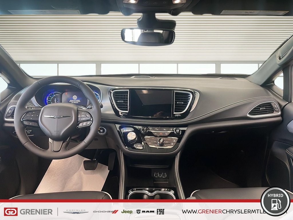 2025 Chrysler Pacifica Hybrid LIMITED S APPEARANCE in Pointe-Aux-Trembles, Quebec - 8 - w1024h768px