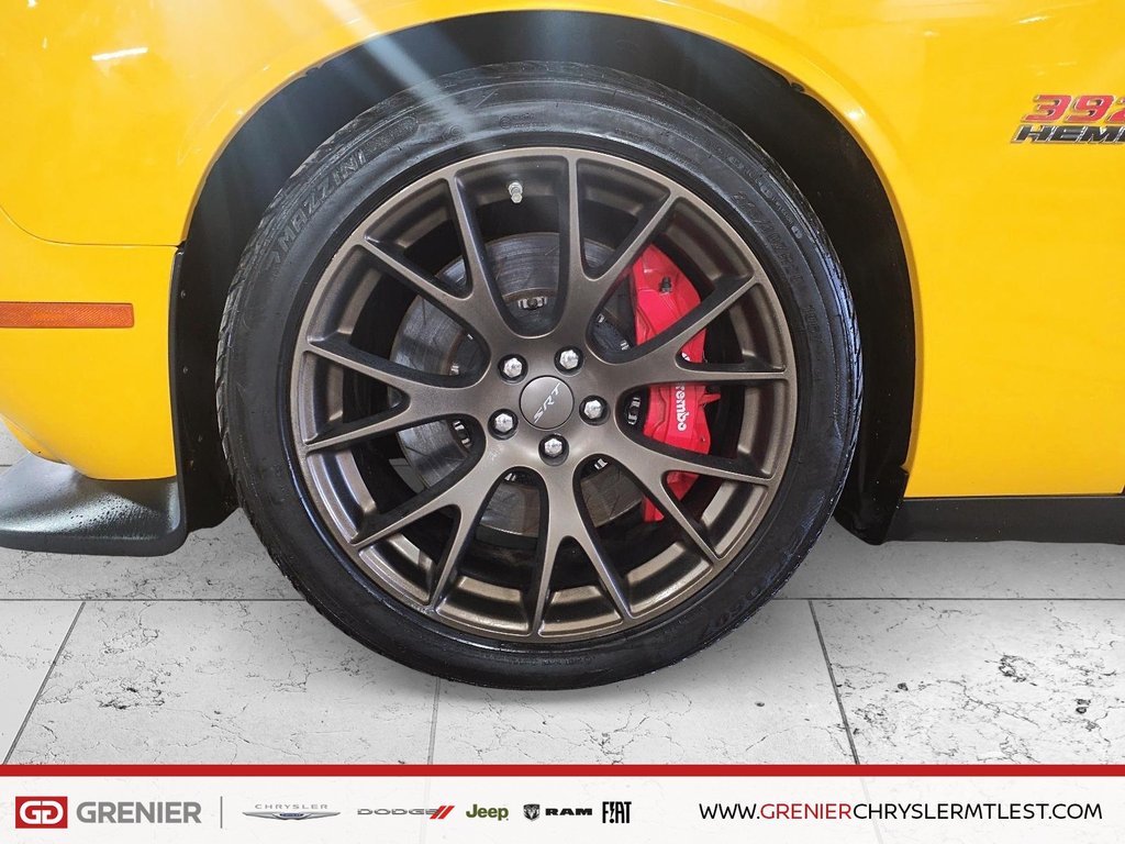 Dodge Challenger SRT 392 + RWD + MANUELLE + V8 HEMI 6.4L 2018 à Pointe-Aux-Trembles, Québec - 6 - w1024h768px