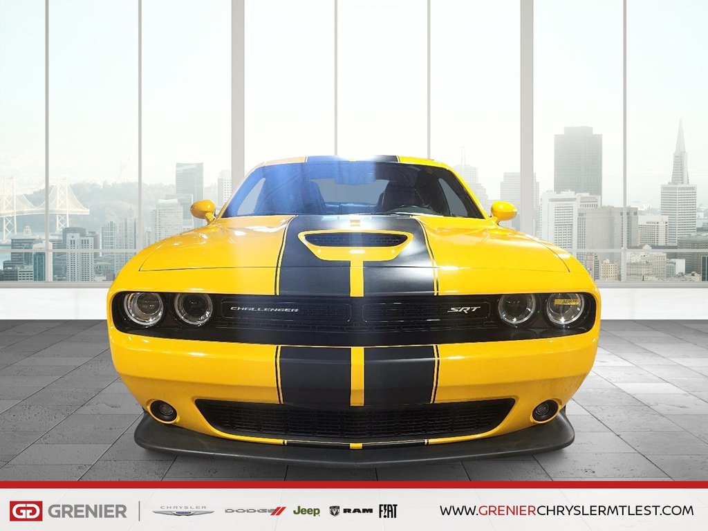Dodge Challenger SRT 392 + RWD + MANUELLE + V8 HEMI 6.4L 2018 à Pointe-Aux-Trembles, Québec - 2 - w1024h768px