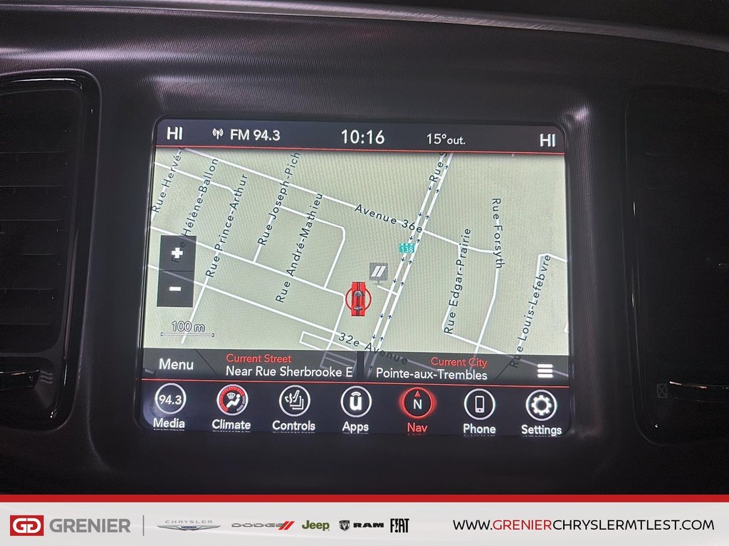 2020 Dodge Challenger SXT PLUS + RWD + TOIT OUVRANT in Pointe-Aux-Trembles, Quebec - 16 - w1024h768px