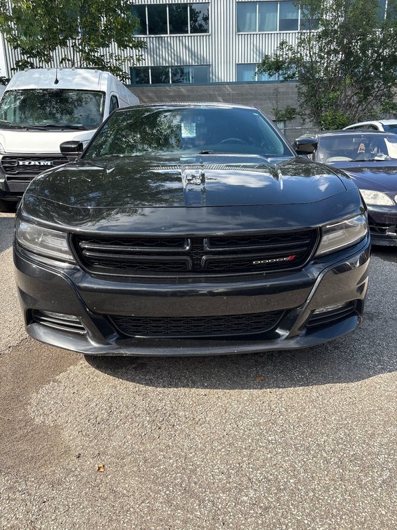 2021 Dodge Charger SXT PLUS BLACKTOP in Pointe-Aux-Trembles, Quebec - 2 - w1024h768px