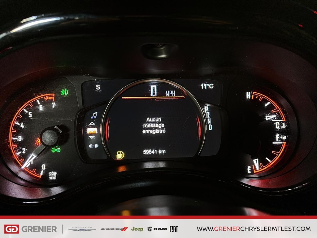 2022 Dodge Durango GT + AWD + BLACKTOP + V6 3.6L in Pointe-Aux-Trembles, Quebec - 12 - w1024h768px