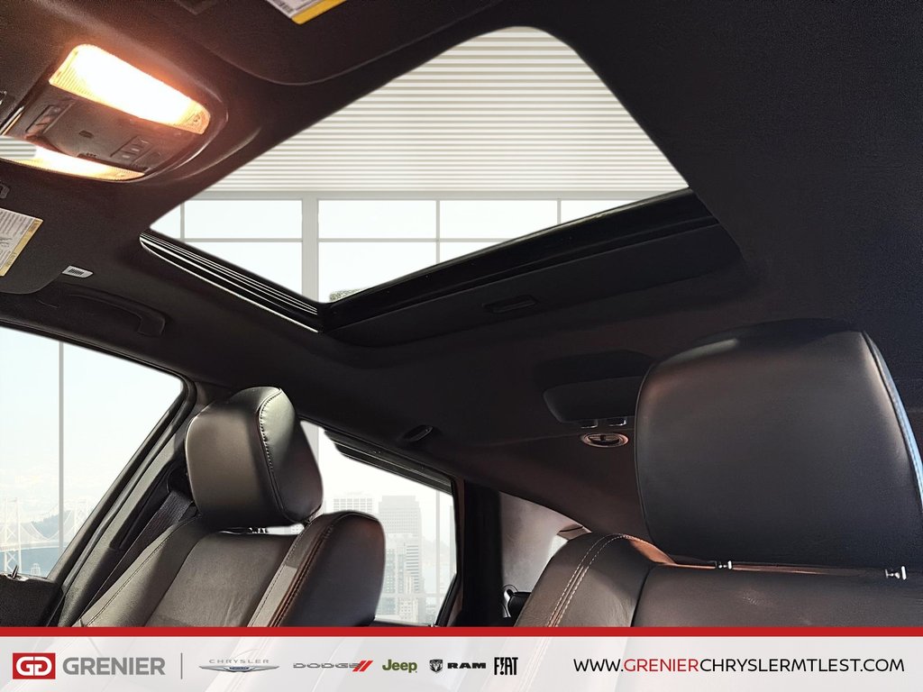 2022 Dodge Durango GT + AWD + BLACKTOP + V6 3.6L in Pointe-Aux-Trembles, Quebec - 14 - w1024h768px