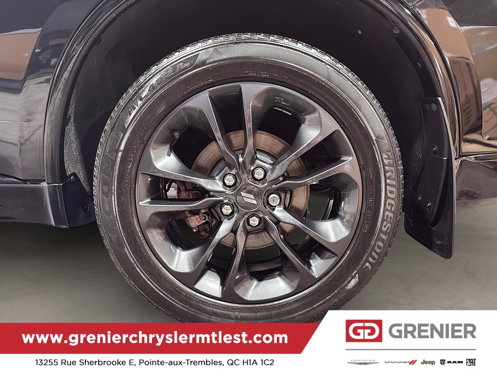 2022 Dodge Durango SXT BLACKTOP in Pointe-Aux-Trembles, Quebec - 14 - w1024h768px