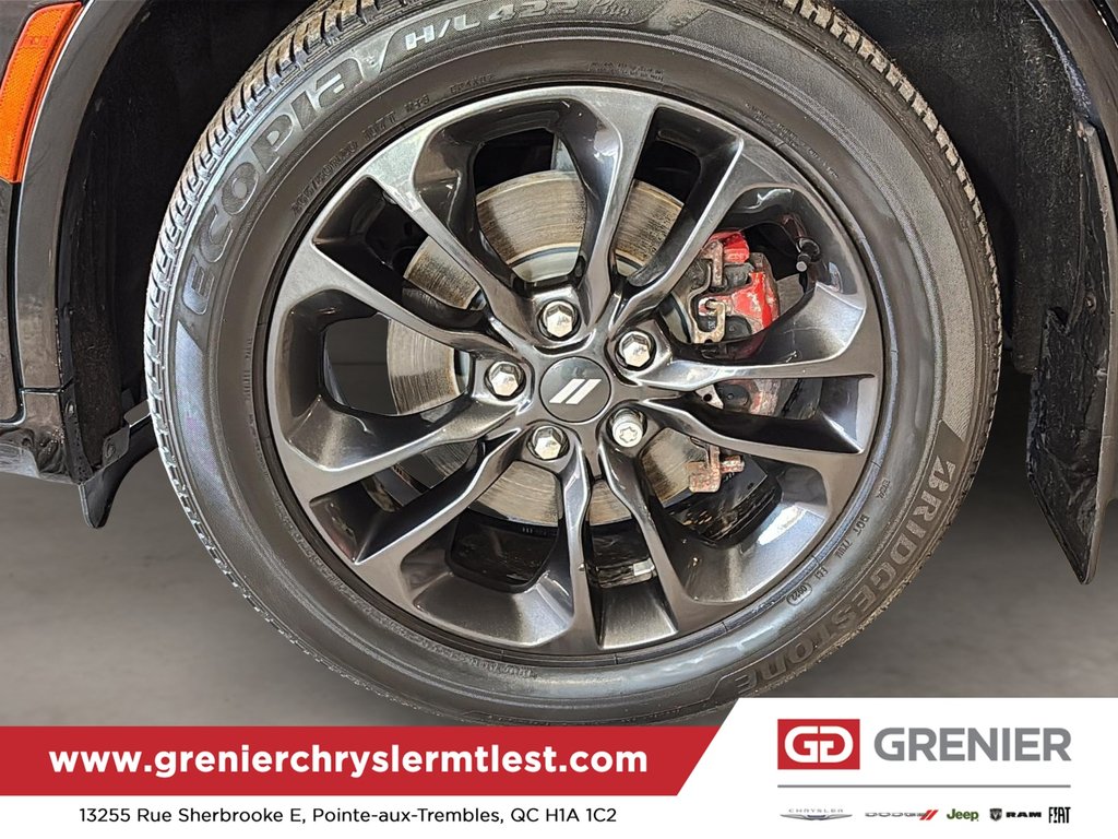 2022 Dodge Durango SXT BLACKTOP in Pointe-Aux-Trembles, Quebec - 8 - w1024h768px