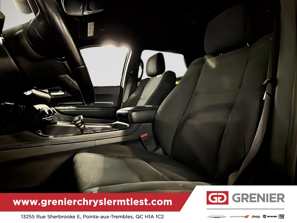 2022 Dodge Durango SXT BLACKTOP in Pointe-Aux-Trembles, Quebec - 13 - w1024h768px