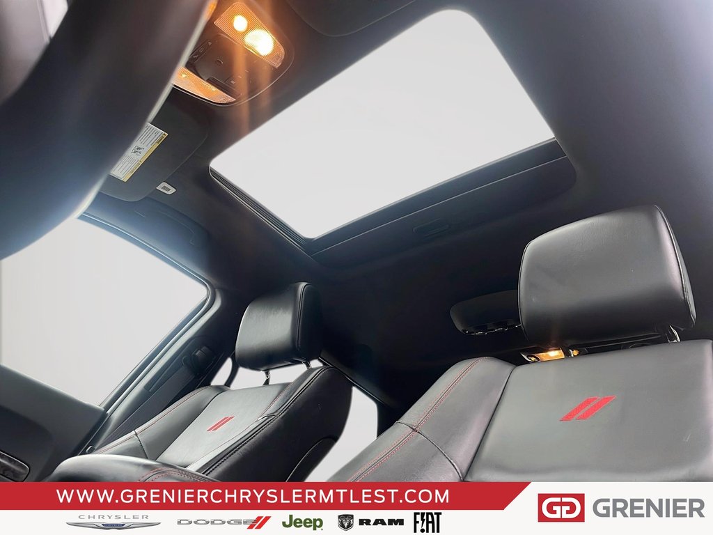 2024 Dodge Durango R/T PLUS + AWD + BLACKTOP + 6 PASSAGERS in Pointe-Aux-Trembles, Quebec - 12 - w1024h768px