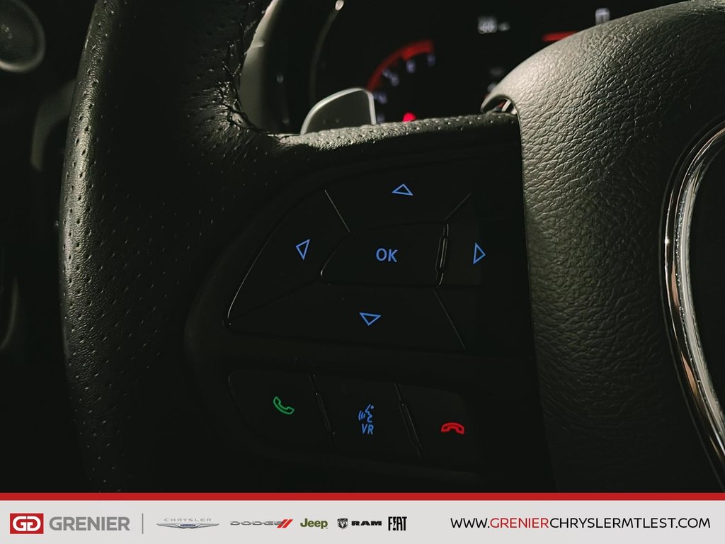 Dodge Durango R/T + AWD + V8 HEMI 5.7L + TOIT OUVRANT 2025 à Pointe-Aux-Trembles, Québec - 11 - w1024h768px
