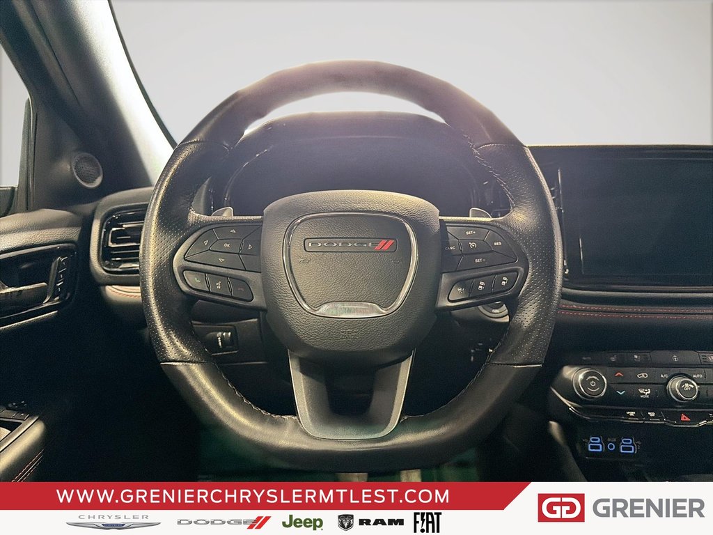2025 Dodge Durango R/T + AWD + V8 HEMI 5.7L + TOIT OUVRANT in Pointe-Aux-Trembles, Quebec - 10 - w1024h768px